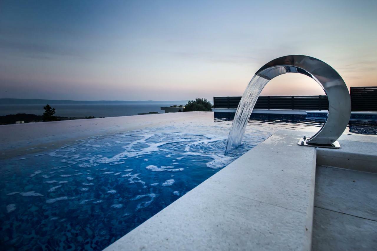 Villa Lacus Макарска Экстерьер фото